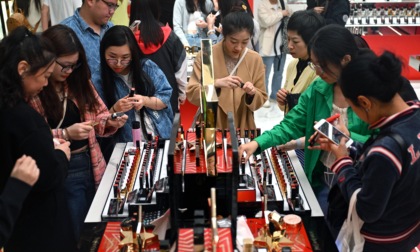 Cina: vacanze per Festa primavera stimolano consumi duty-free a Hainan