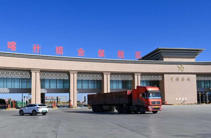 Cina: in calo indice dei prezzi di logistica stradale