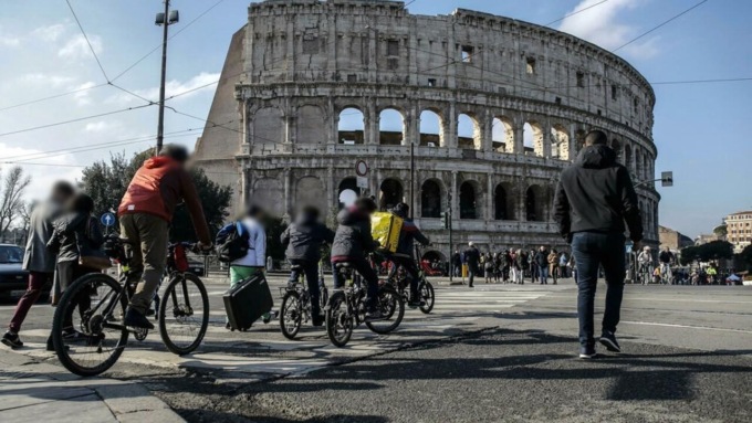 ROMA/FROSINONE: DOMENICA SENZA AUTO