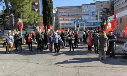 FROSINONE: LISTE D’ATTESA, LA PROTESTA