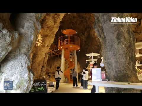 Cina: biblioteca su un monte sembra uscire dalle pagine di un libro