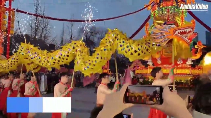 Cina: festival delle lanterne illumina lo Henan