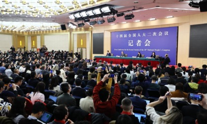 Cina: ministro Esteri incontra stampa su politica, relazioni estere (3)