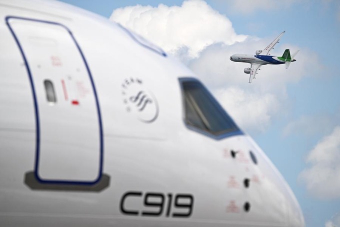 Cina: jet di linea C919 sviluppato nel Paese vola su terza rotta regolare