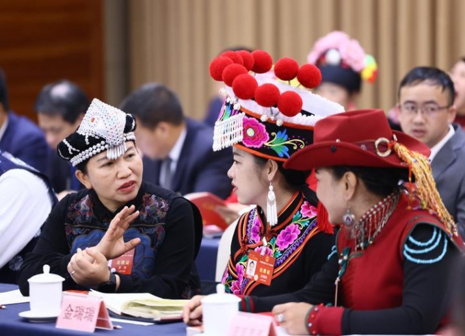 Cina: riunione delegazione dello Yunnan a seconda sessione 14ma NPC