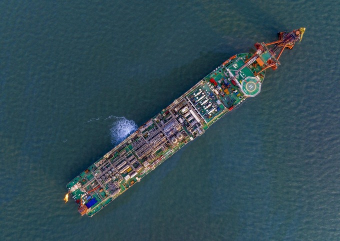 Cina: Hebei, operaio dallo Xizang lavora in giacimento petrolifero (1)