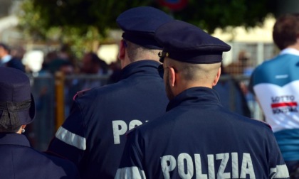 ROMA: RAPINATORE CERCA DI STUPRARLA, SALVATA DAL MARITO