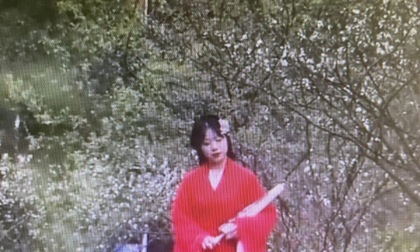 Fiori primaverili attirano turisti nei villaggi cinesi