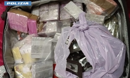 ROMA: OMICIDI E DROGA, 7 ARRESTI
