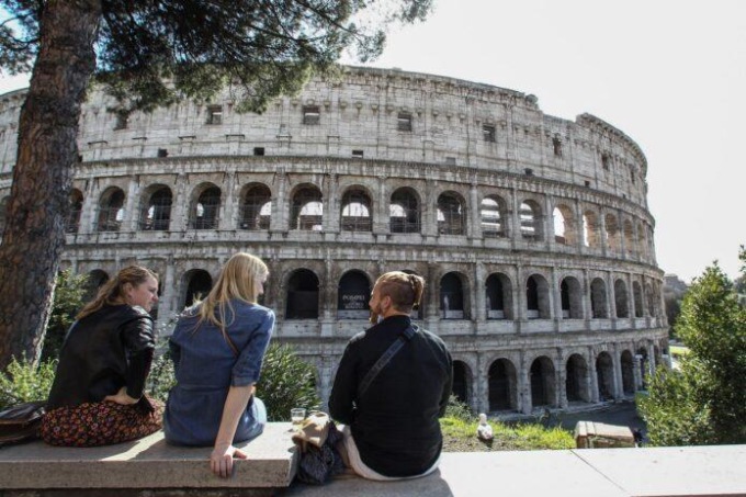Da Fondazione Cariplo un bando da tre milioni a supporto dei giovani