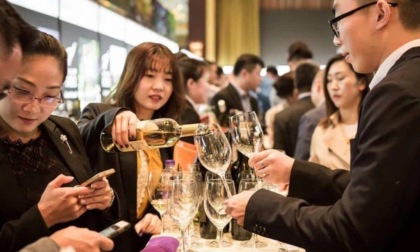 Espositori stranieri alimenti e bevande desiderano espandere business in Cina