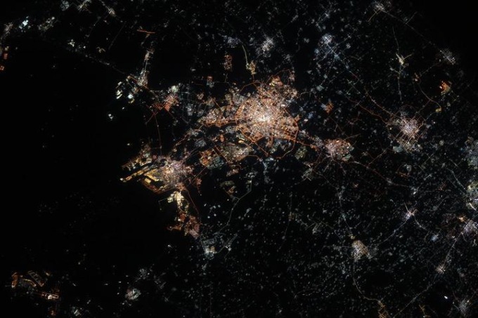 Cina: foto della Terra scattate dall’equipaggio della Shenzhou-17