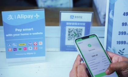 Cina: pagamenti transfrontalieri rapidi rivoluzionano acquisti di stranieri