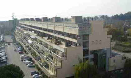 FROSINONE: CASERMONE, LO SGOMBERO DEGLI ALLOGGI ATER