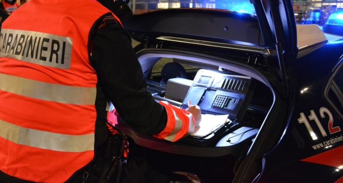 FONDI: COINVOLTO IN UN INCIDENTE, GUIDAVA IN STATO DI EBBREZZA E SOTTO L’EFFETTO DI DROGA