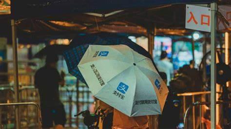 Cina: 11 dispersi nel Guangdong per forti piogge