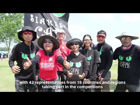 Cina: aquilonisti professionisti si sfidano nelle praterie di Wuhan