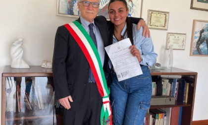 FONDI: UNA DONNA INDIANA FESTEGGIA CITTADINANZA ITALIANA