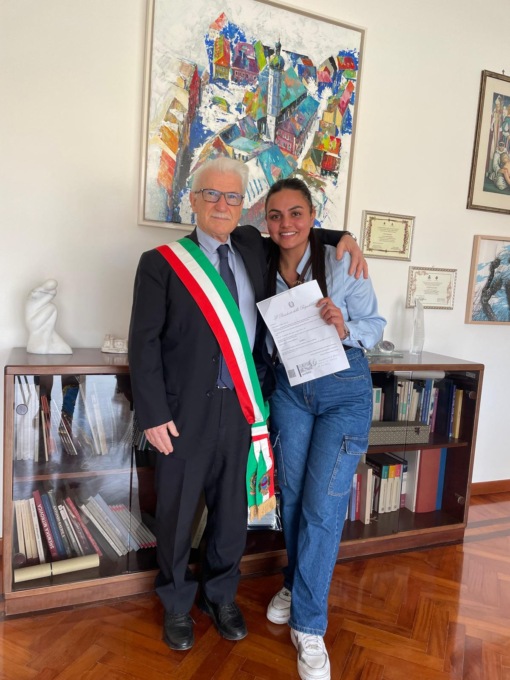 FONDI: UNA DONNA INDIANA FESTEGGIA CITTADINANZA ITALIANA