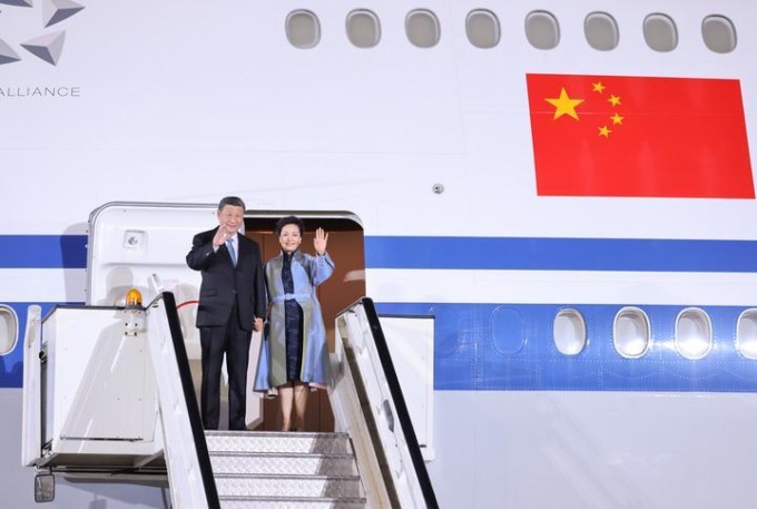 Serbia: Xi Jinping arriva a Belgrado (1)
