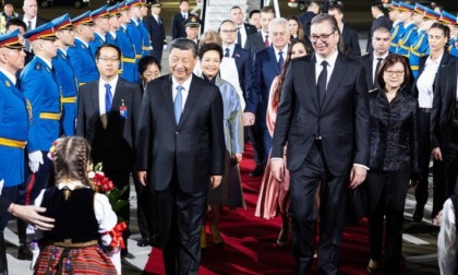 Serbia: Xi Jinping arriva a Belgrado (2)