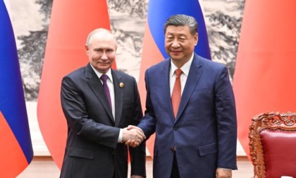 Cina: Xi e Putin tengono colloqui a Pechino
