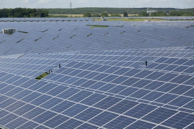 Cina: forte crescita nuove energie accelera transizione verde globale