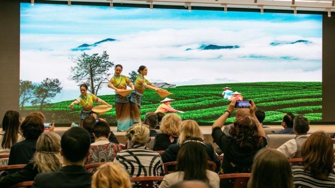 Serbia: Belgrado, Centro culturale cinese celebra Giornata del tè