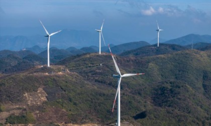 Cina: capacità installata di produzione energia elettrica +14,1%