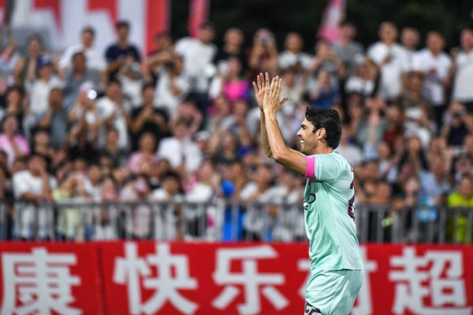 Cina: ex calciatore del Milan Kaká percepisce l’entusiasmo del VSL (1)