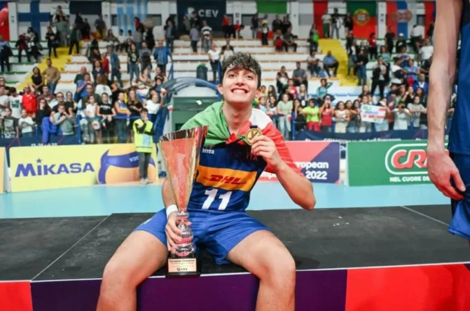 PALLAVOLO SUPERLEGA: CISTERNA, ARRIVA ALESSANDRO FANIZZA