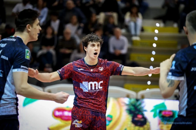 PALLAVOLO SUPERLEGA: CISTERNA, CONFERMATO ALESSANDRO FINAURI. PER LUI CAMBIO RUOLO