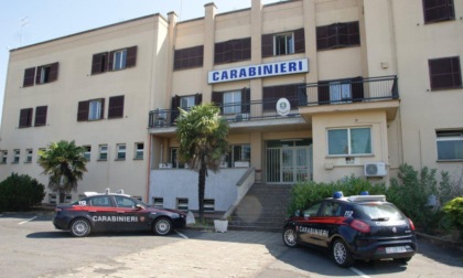 CAMPAGNANO: VANTAGGI IN CAMBIO DI SESSO, ARRESTATO FUNZIONARIO DEL COMUNE