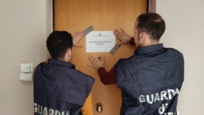 ROMA: SCOPERTA FRODE NELLE RISTRUTTURAZIONI EDILIZIE
