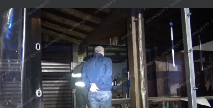 CASSINO: BOMBA CARTA ESPLODE DAVANTI PIZZERIA