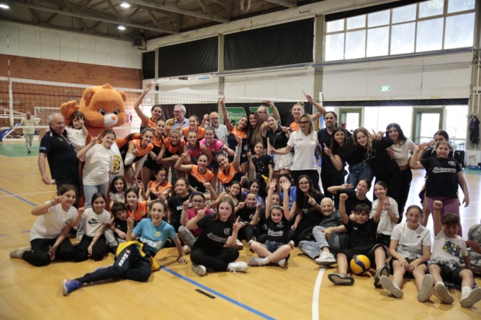 PALLAVOLO B2 FEMMINILE: FUTURA TERRACINA AI PLAY OFF DA CAPOLISTA. ORA C’E’ LUCCA