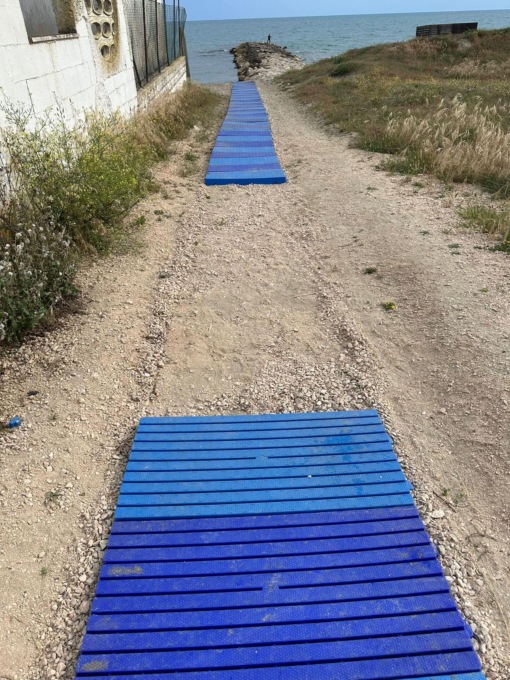 LATINA: VANDALIZZATA LA PASSERELLA PER DISABILI SUL LUNGOMARE