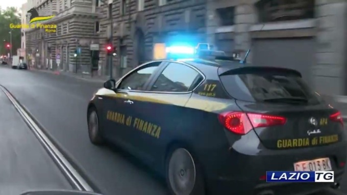 ROMA: FRODE FISCALE, SEQUESTRO DA 6 MILIONI. ARRESTATO IMPRENDITORE