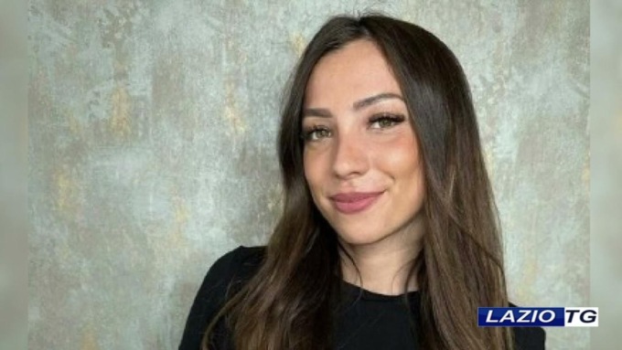 ROMA: RAGAZZA MORTA IN CLINICA, TRE INDAGATI