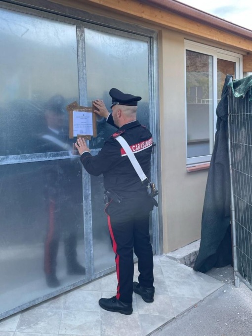 GAETA: SEQUESTRATO STABILIMENTO ABUSIVO
