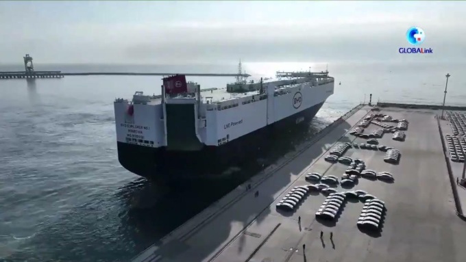 Spagna: esperto, aumento dazi USA su prodotti cinesi per energia pulita minacciano transizione energetica globale