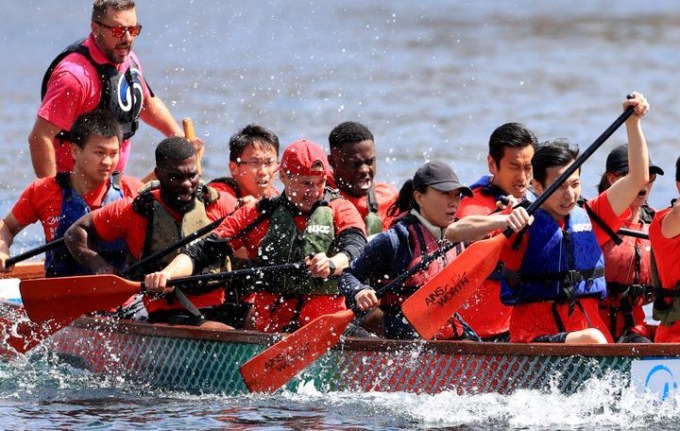 Regno Unito: festa delle barche drago a Salford 