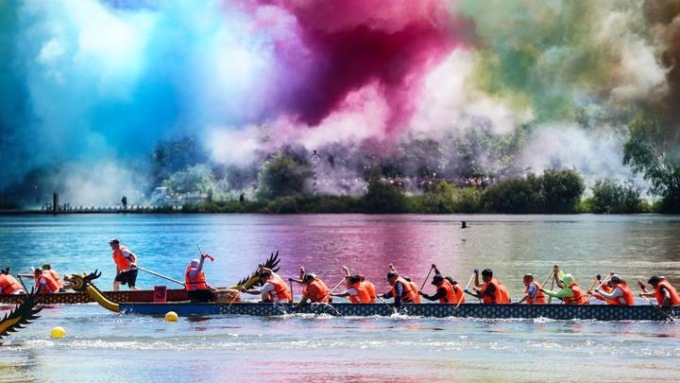 Cina: festeggiamenti per Dragon Boat Festival (1)