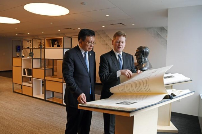 Incontro tra presidenti Xinhua e Reuters a New York