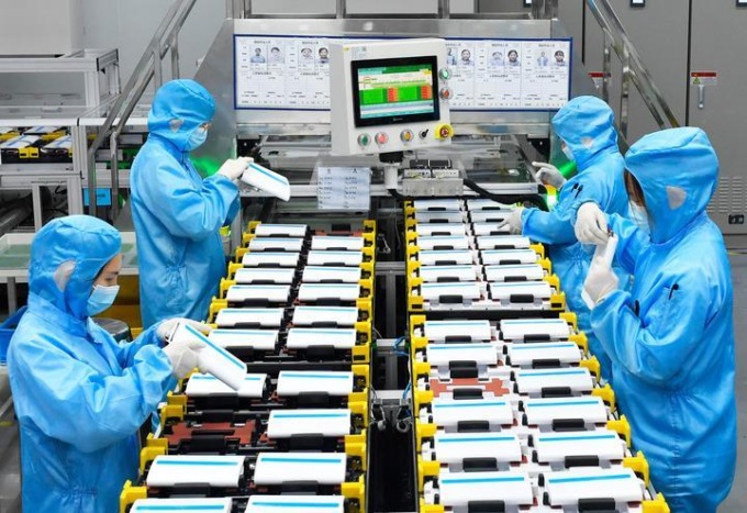 Cina: capacità installata batterie di alimentazione cresce nei primi 5 mesi