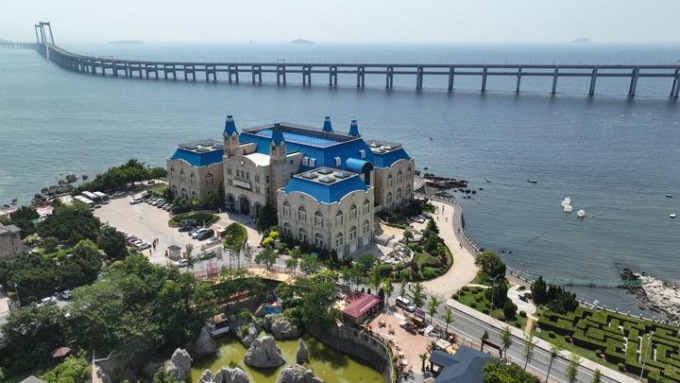 Cina: Dalian si prepara per Summer Davos 2024 (2)