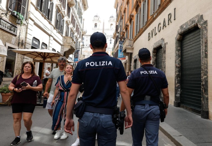 ROMA: COLPO DA BULGARI DA MEZZO MILIONE