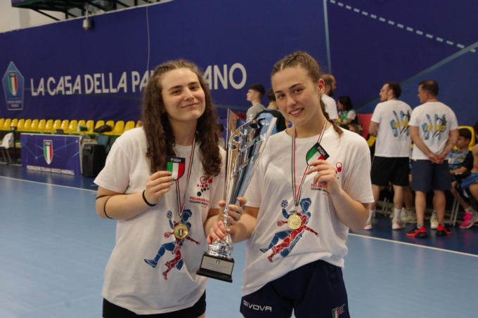 PALLAMANO GIOVANILE: LENOLA IN FESTA PER IL TRICOLORE DELLE SORELLE ZIZZO