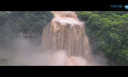 Cina: Guizhou, uno scorcio della cascata Huangguoshu
