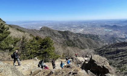 Cina: “treni navetta su scogliere” offriranno esperienze di viaggio senza precedenti